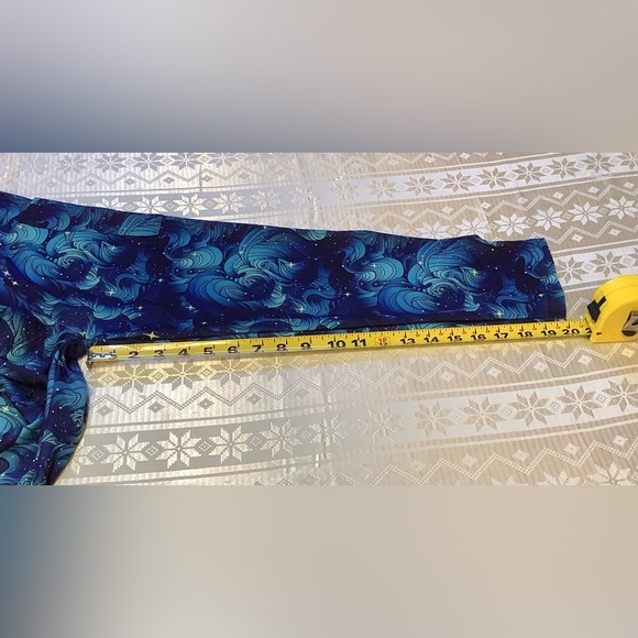 Luv21 Leggings Capris Cropped Women’s Size 2-10 Yoga Waistband Night Sky Pattern - Picture 7 of 9